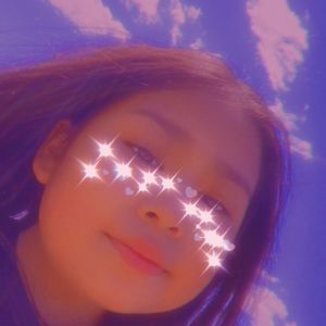 Meet your Posher, Daniela